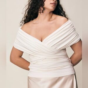 Viveh Giada off the shoulder top